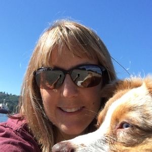 Meet your Posher, Debbie